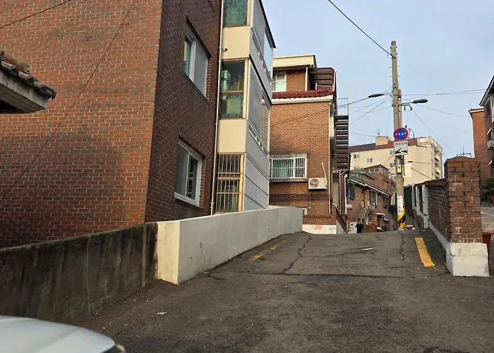 Apartment 서울 햇살 가득한집